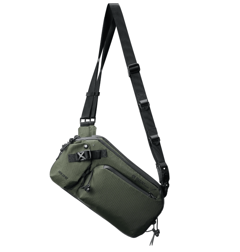 AULUMU’s New Sling Bags Put Your Phone Right Where You Can Grab It in One Hand