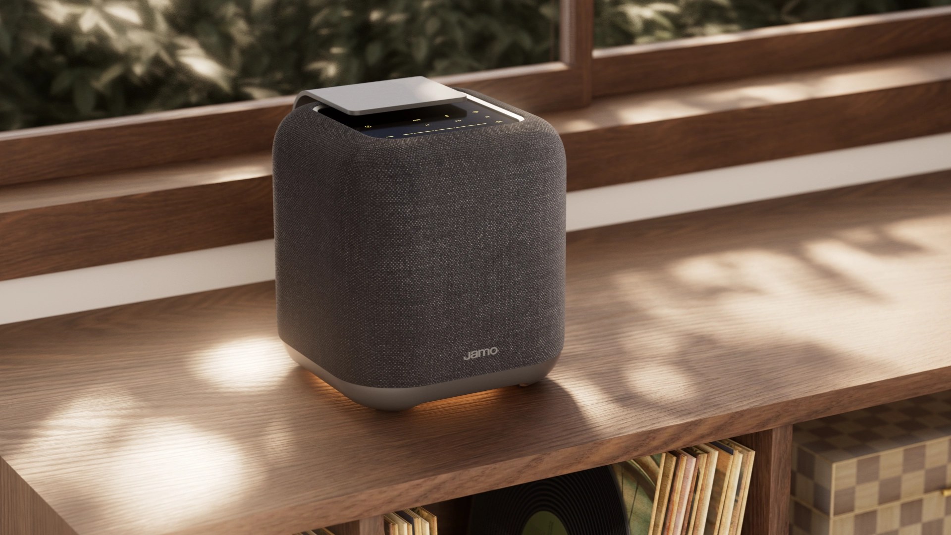 Jamo HYG 5 Brings Hi-Res Streaming and Room-Filling Sound to a $399 Wi-Fi Speaker