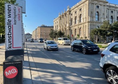 Photo of traffic on Museumsplatz Vienna.