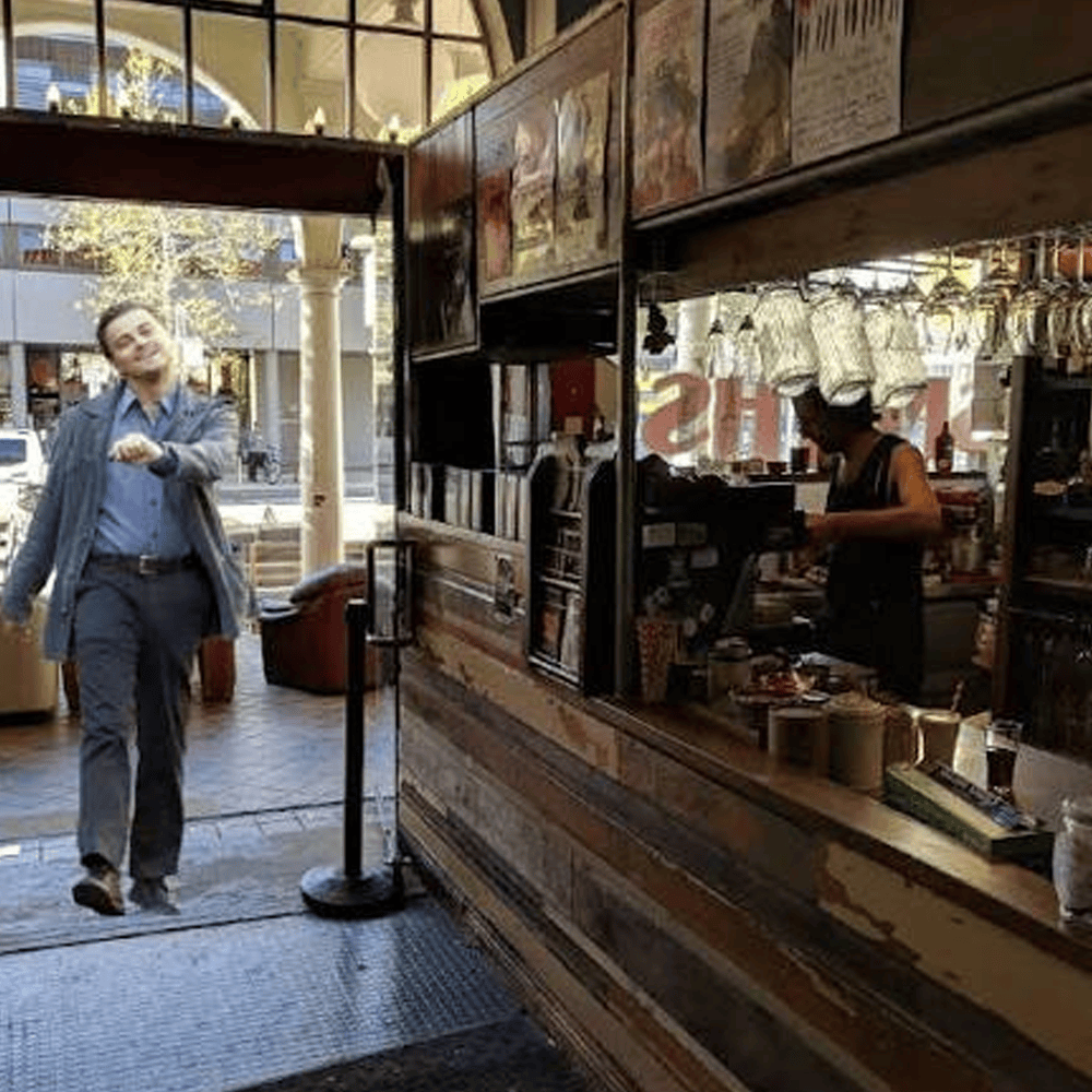 An English teacher walks into a bar