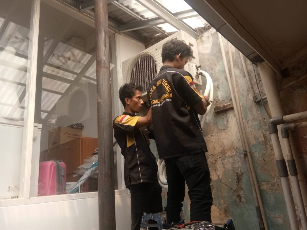 Jasa Service AC Di Jatiasih