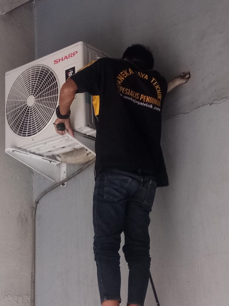 Jasa Service AC Di Jatiwarna