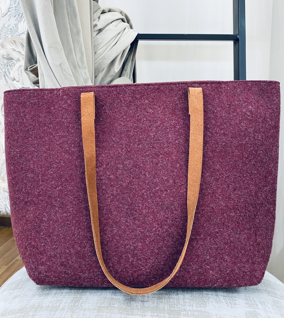 BOLSO FIELTRO BURDEOS PERSONALIZABLE