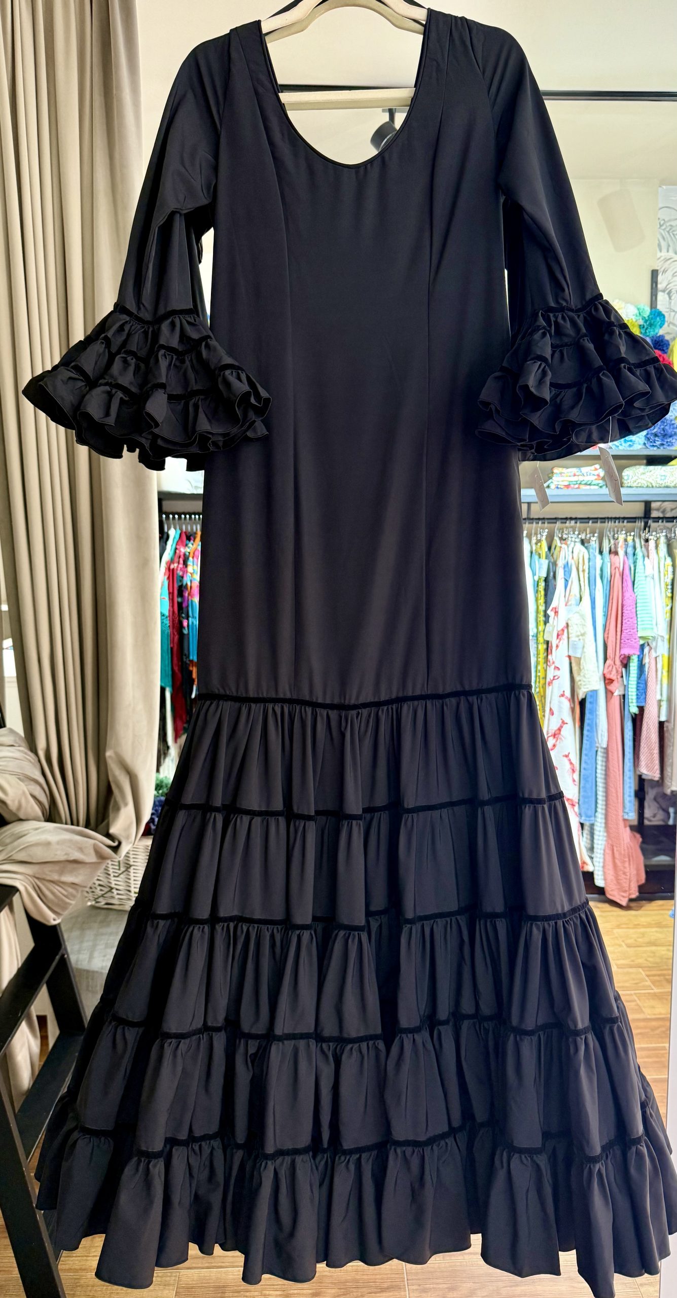 VESTIDO FLAMENCA CANASTERO NEGRO T. M/L