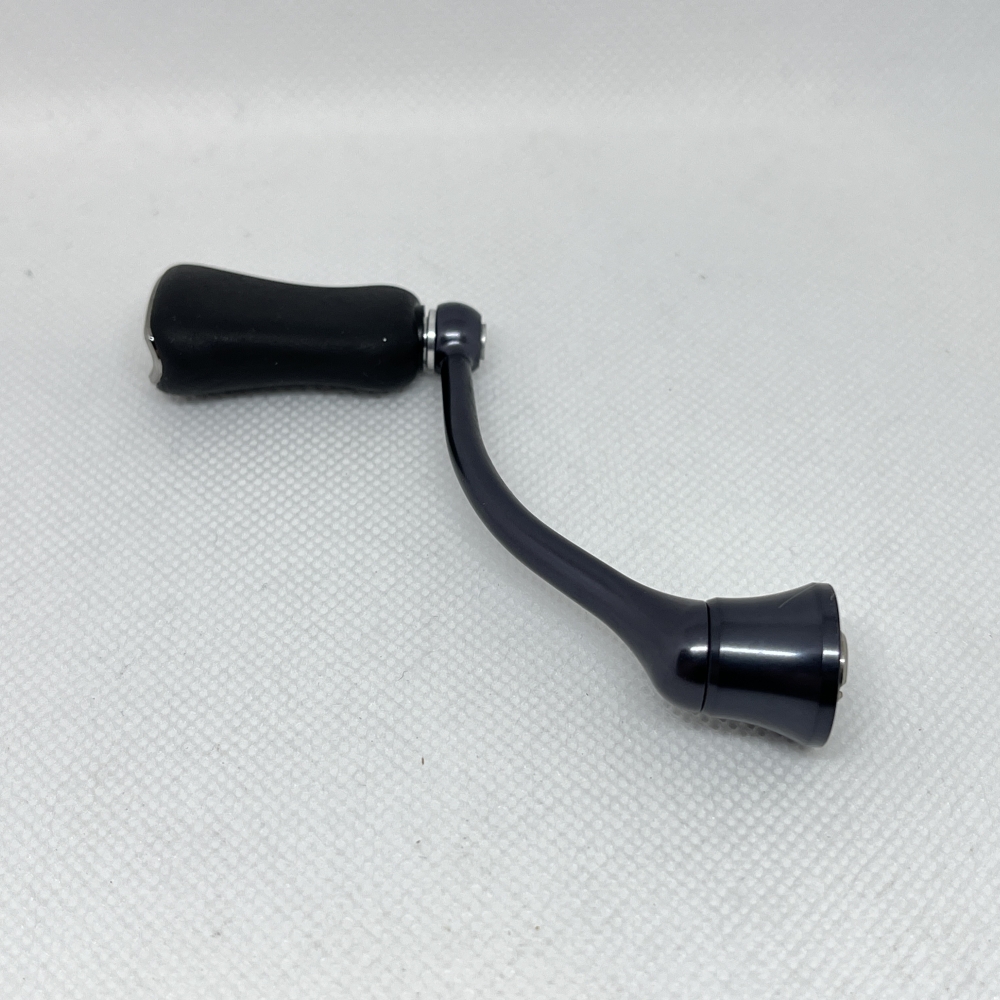 Daiwa Ballistic MQ LT 2500D-XH Handle Assembly Q61-0601 – Anglers