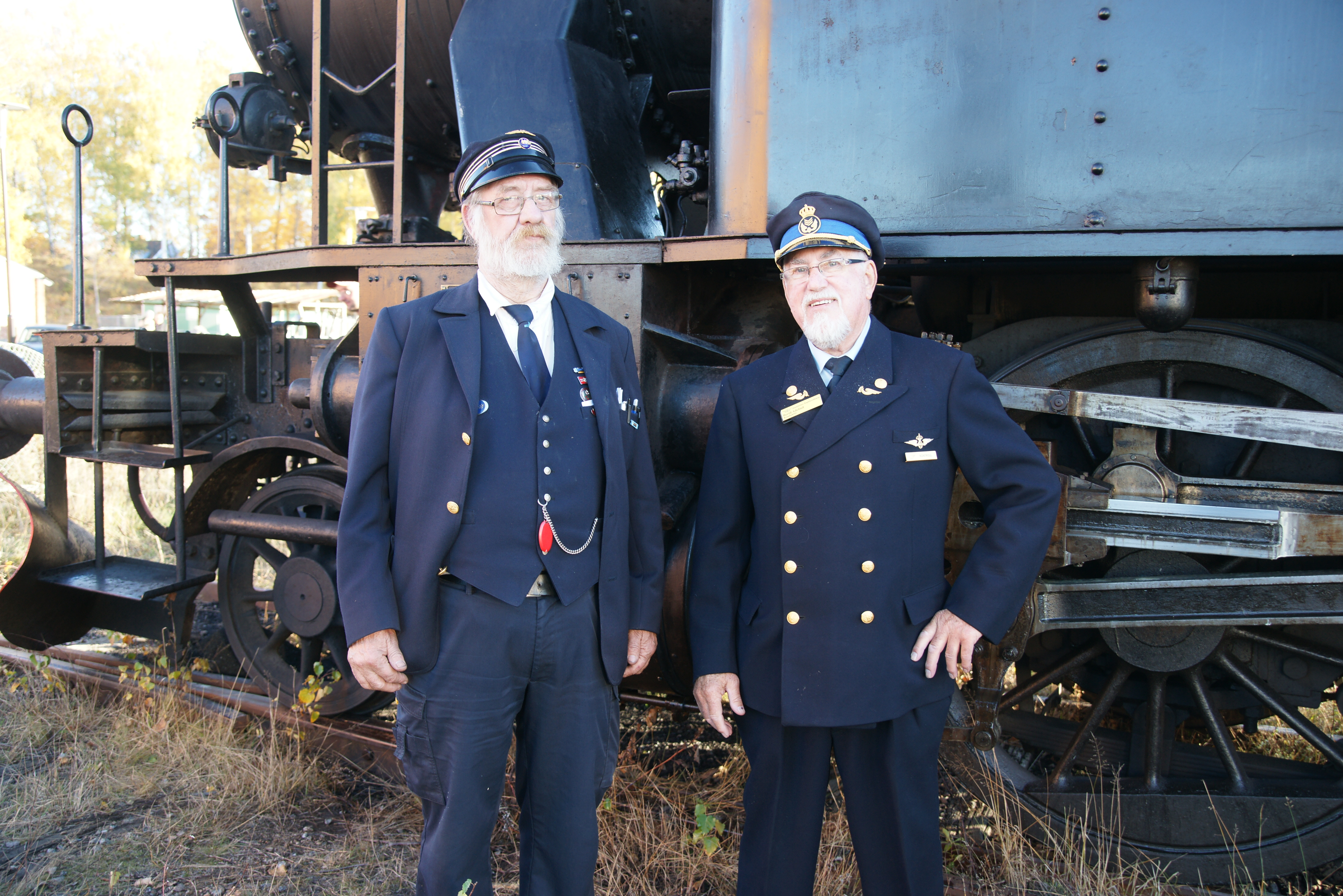 Kalle Björck och Bertil Adelind poserar i katrineholm 2013