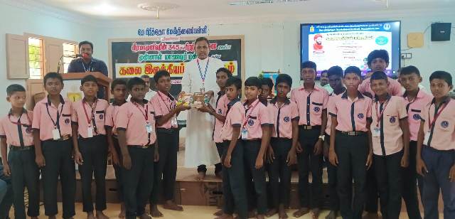 தேவகோட்டை தே பிரித்தோ பள்ளி