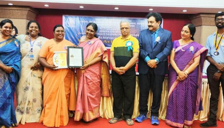 35 பேருக்கு சாதனை பெண்கள் விருது..