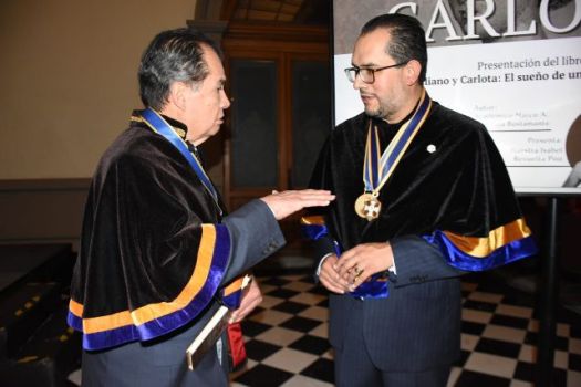 Marco Antonio Mendoza Bustamante presenta su libro "Maximiliano y Carlota. El sueño de un imperio imposible." anhg.org
