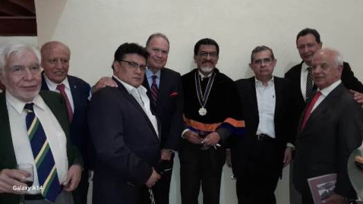 Presentación del libro "HACIA UNA VISIÓN INTEGRAL DEL INTERÉS SUPREMO DE LA NACIÓN"