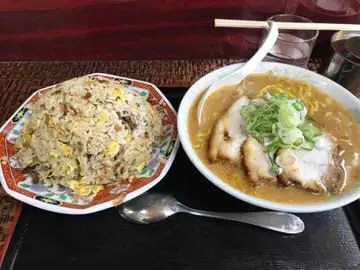 ラーメン屋さん「いつもありがとうね！気持ち多めにしといたから！」