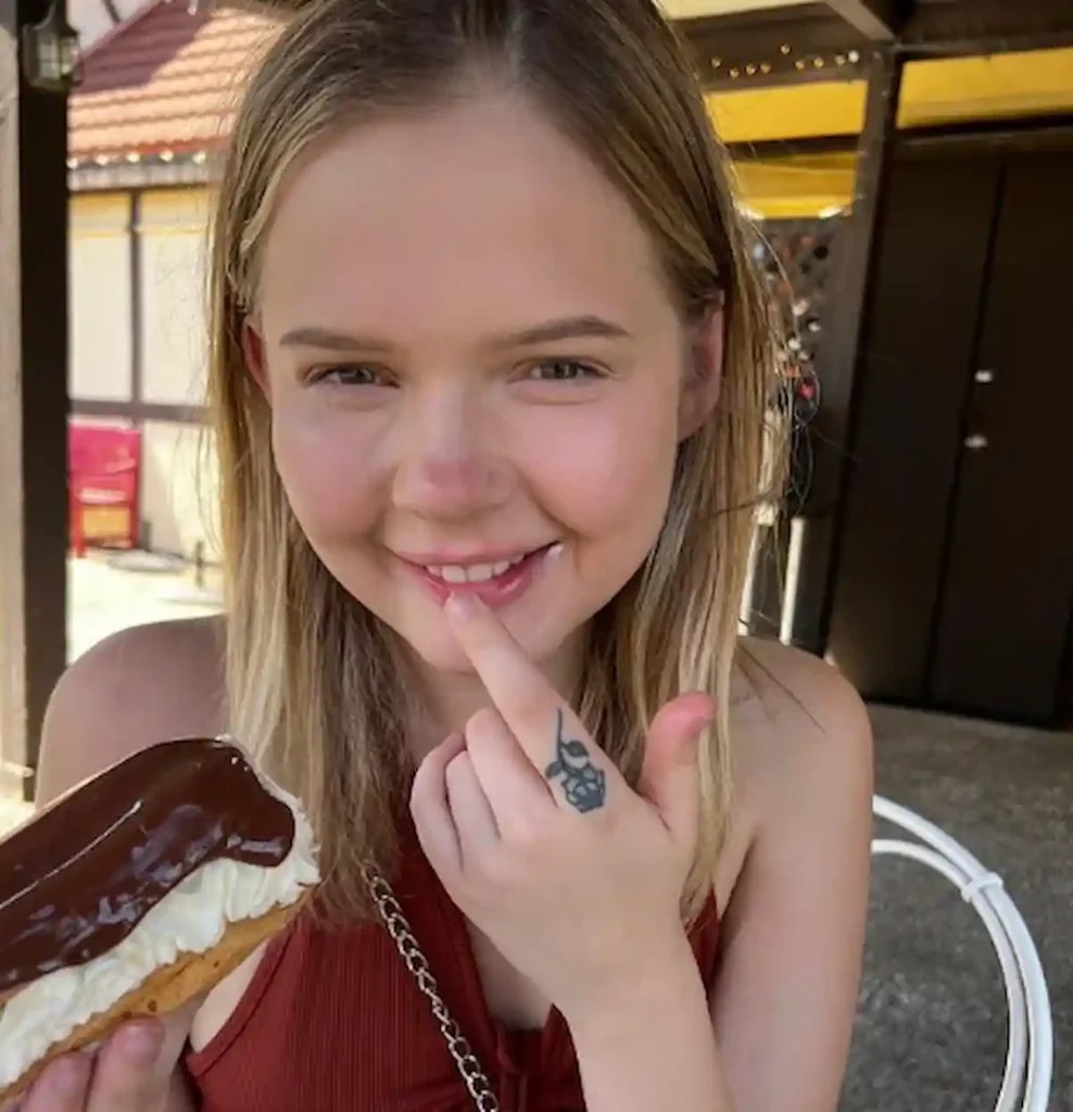 Coco Lovelock Bio, Age, Wiki, Biography, Wikipedia, Boyfriend, Husband,