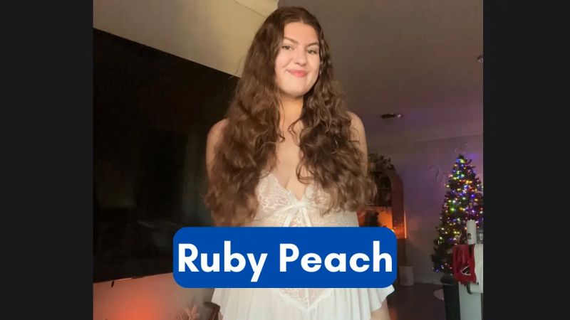 Ruby Peach Linktree - 4K Space Designs for Desktop