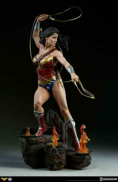 Sideshow Wonder Woman Premium Format Statue