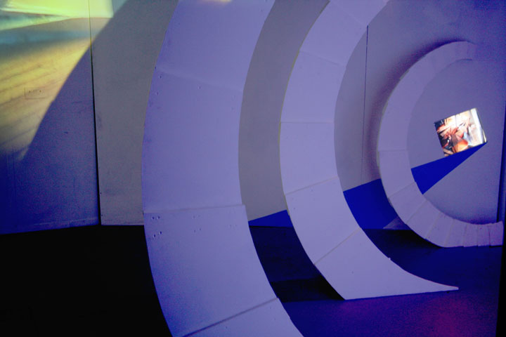 The arches create a way-tounnel towards a shooting visitors camera.