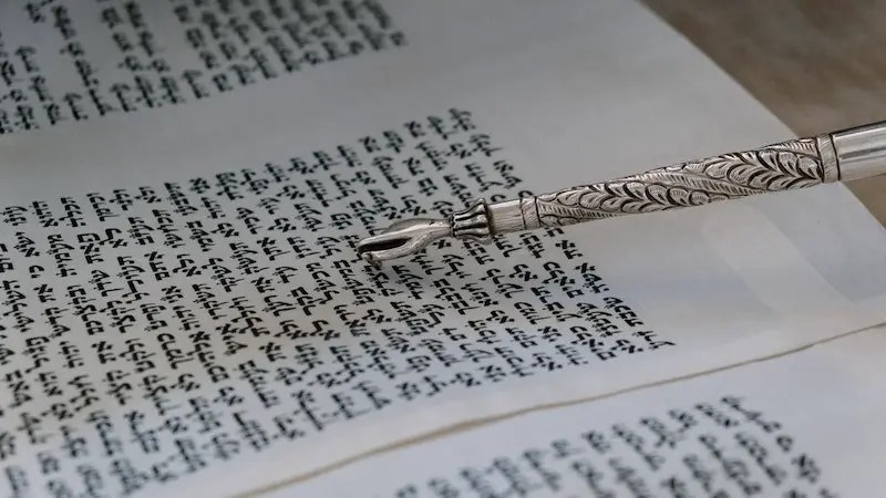 pointer on the hebrew scriptures