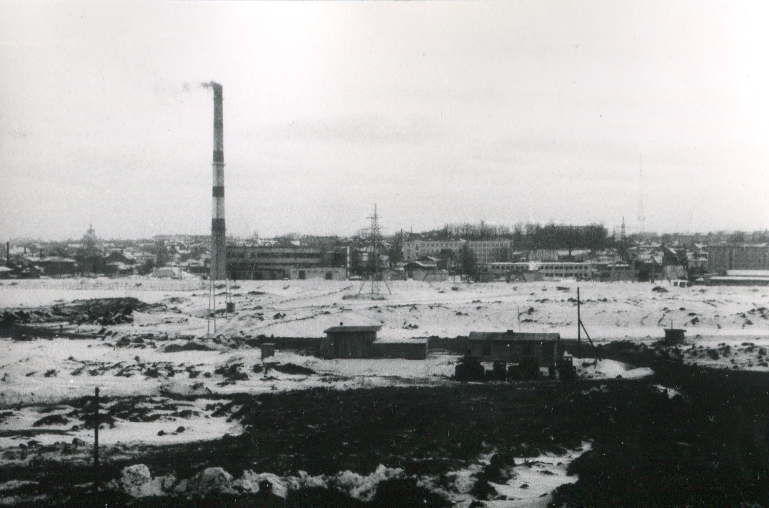 Vaade Uus 65 aknast. 07.03.1969 kolimispäeval.
