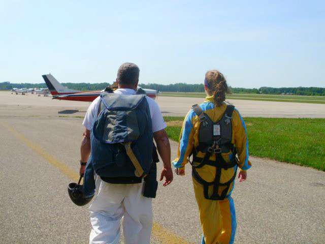 My First Skydiving Experience and What to Know Before Going Skydiving by Annie Fairfax