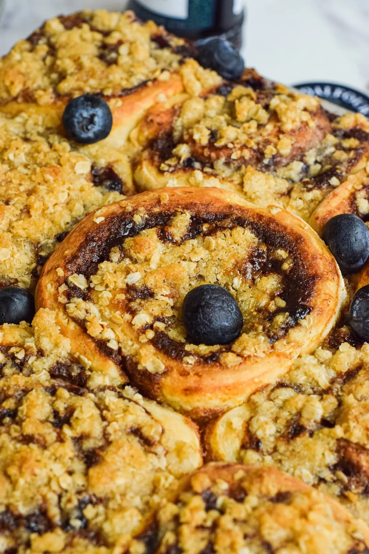 Blueberry Crumble Cinnamon Rolls (Bakery Style No Knead Recipe)
