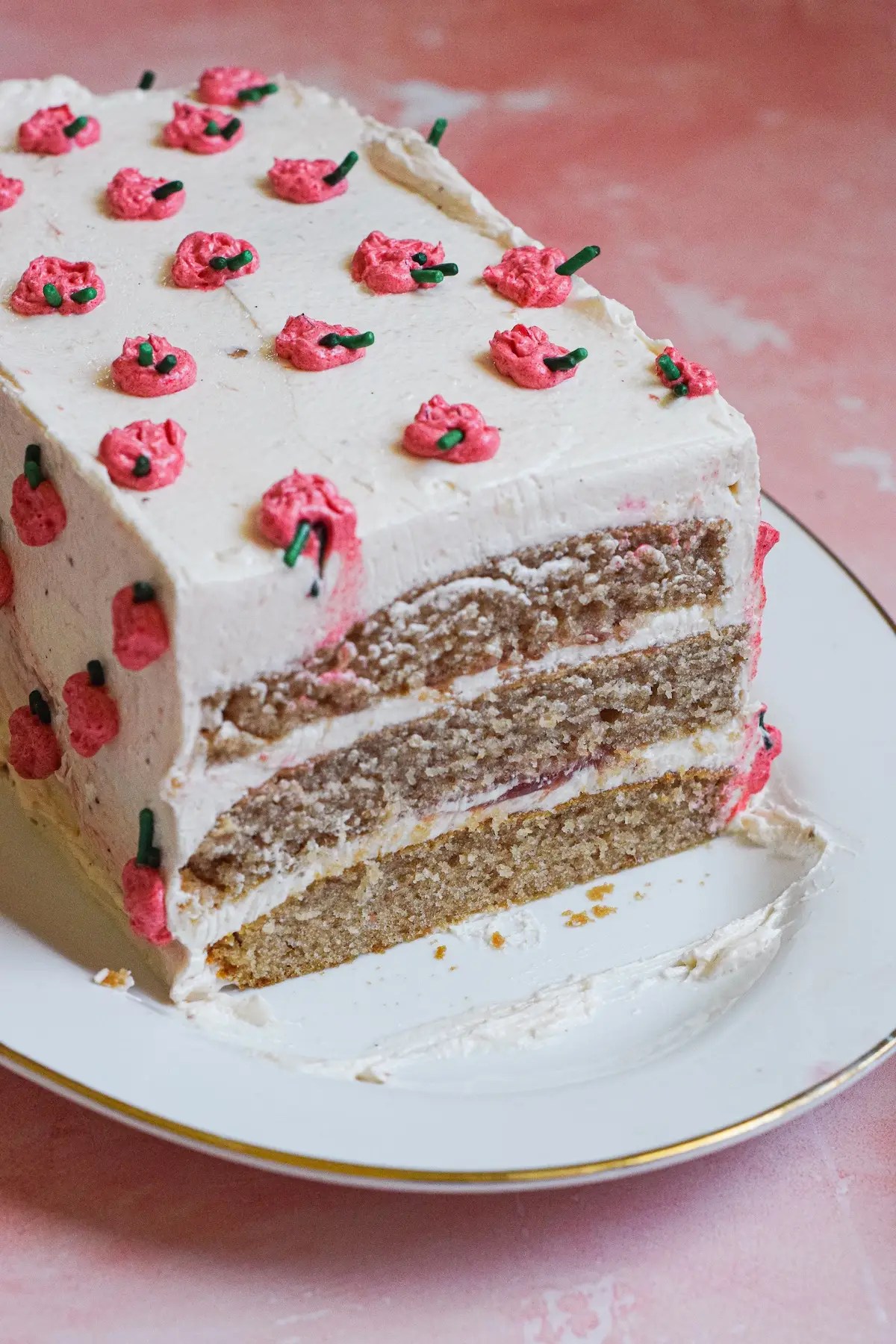 Easy Strawberry Sheet Cake Without Eggs