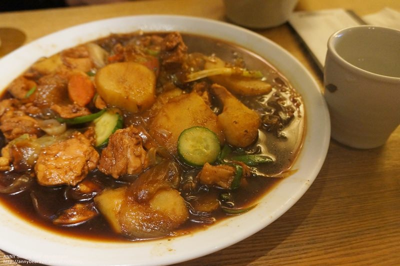 【韓國】明洞必吃美食 安東燉雞 ♥ 雞腿肉超嫩重口味超下飯（明洞站／乙支路入口站）