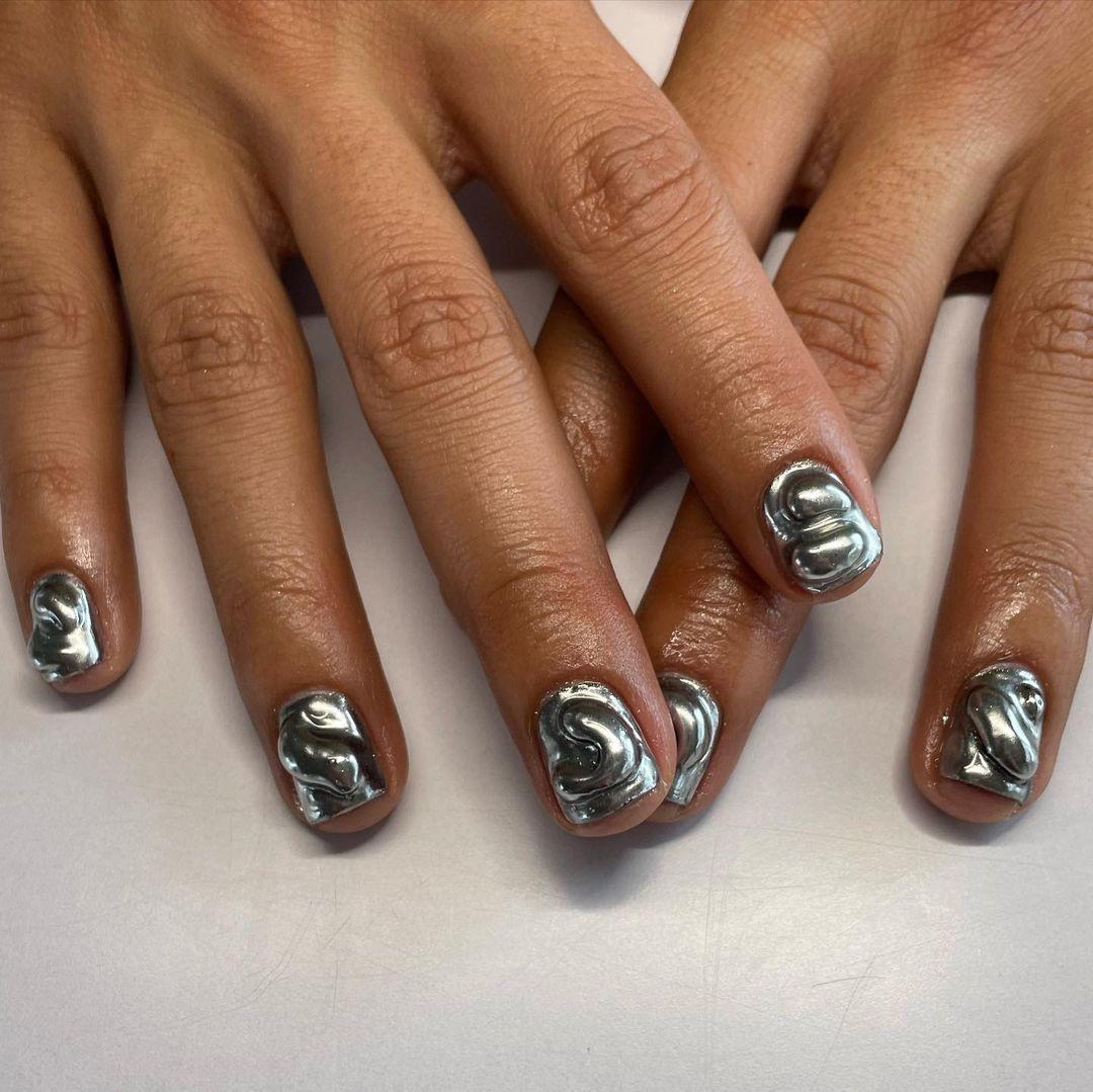 Chrome nails 63