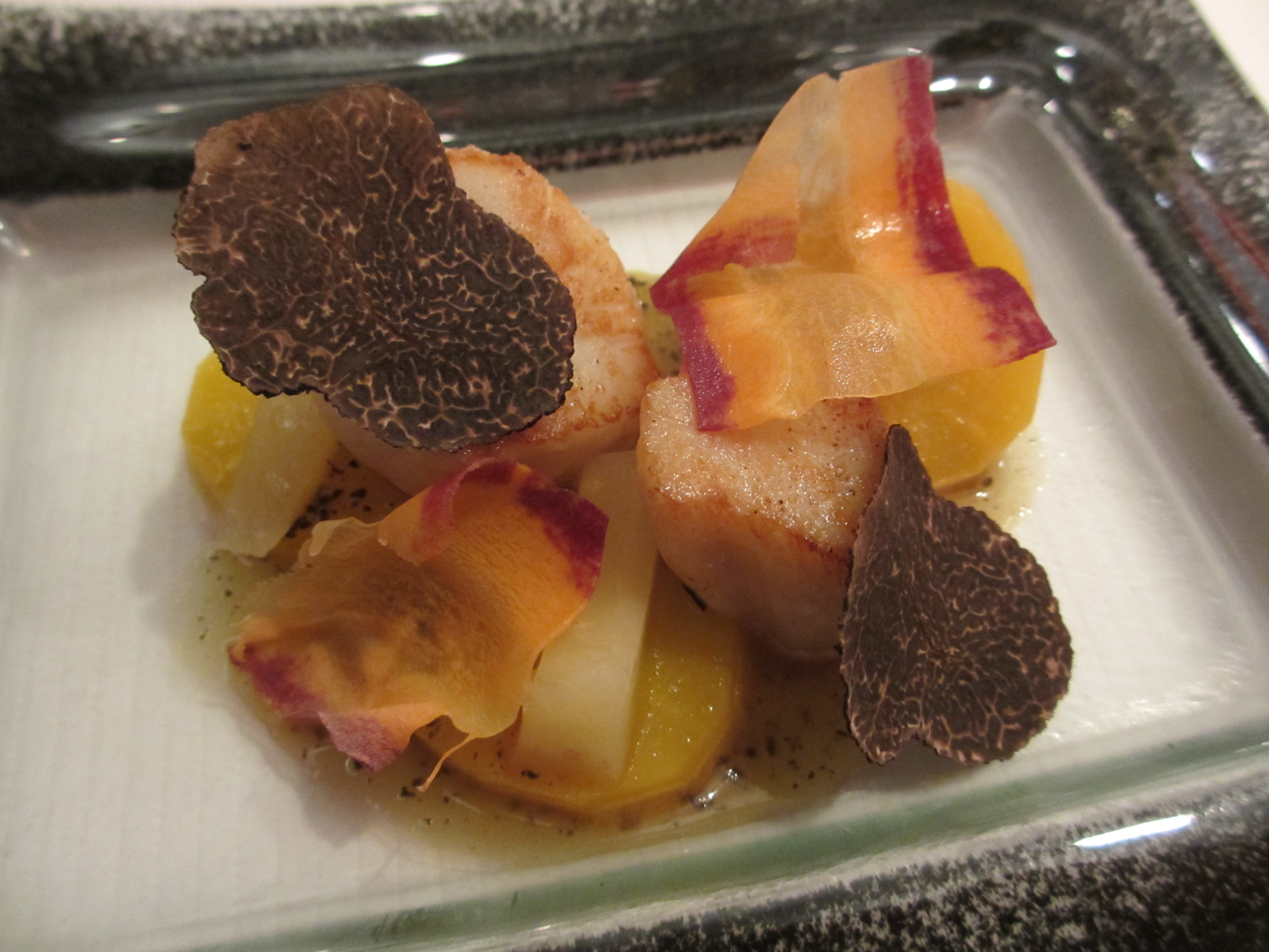 St-Jacques, carottes, truffe