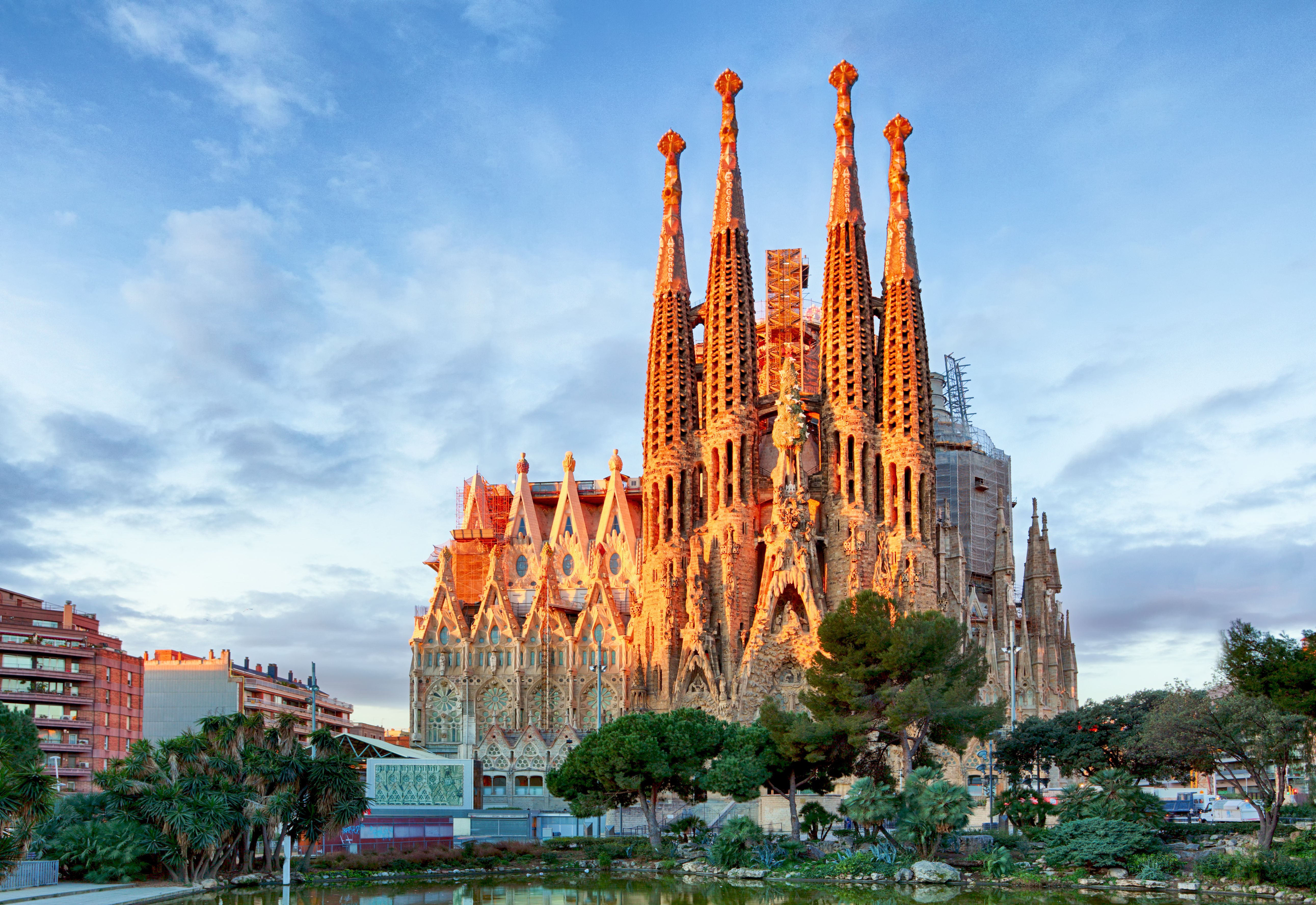 A travel trailer lets you escape and carry your bedroom with you wherever you go. Barcelona Travel Tips Antonio Cuellar Hotel Resort Photographer Architectural Photographer