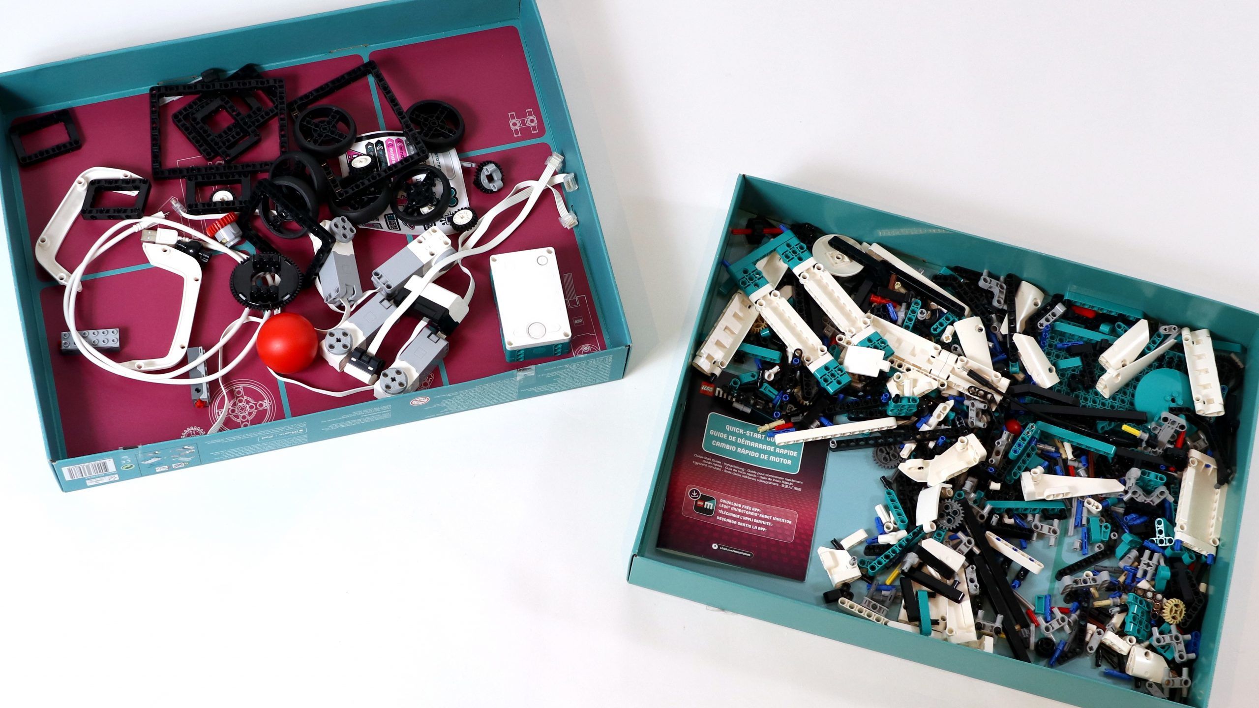 EV3 vs Robot Inventor LEGO 51515 and 31313 sets compared