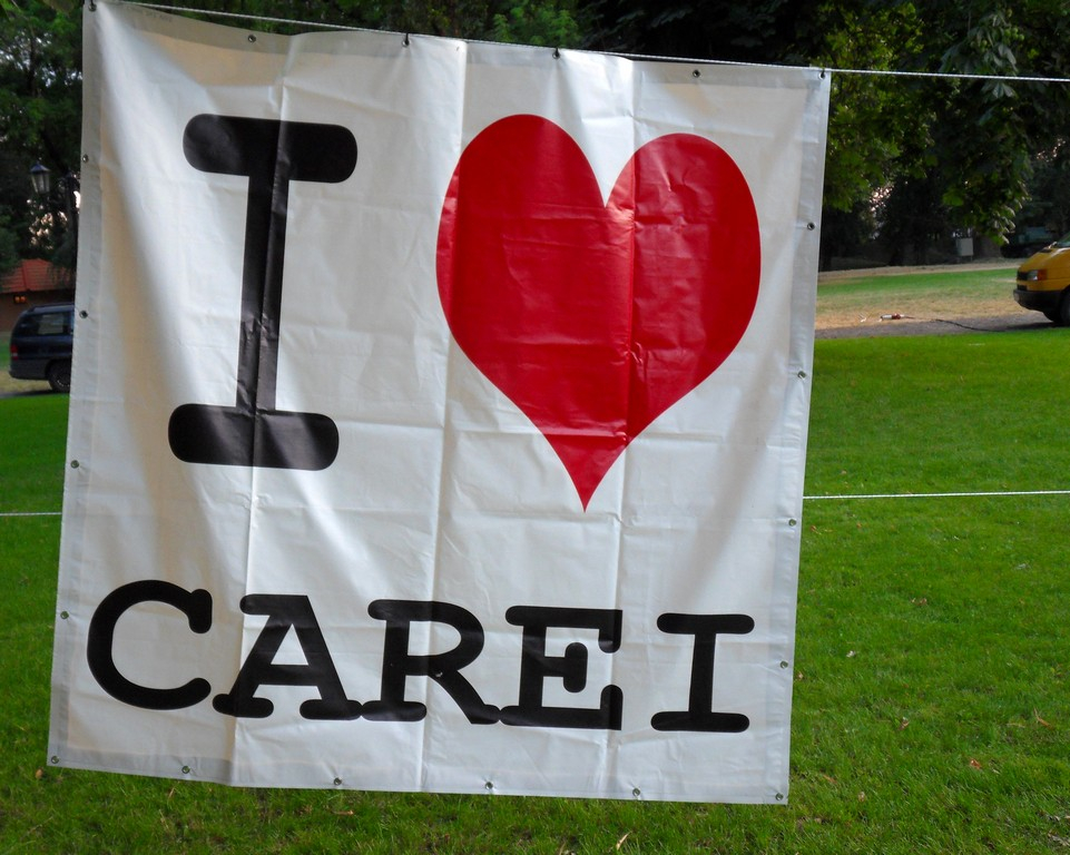 SAMSUNG DIGITAL CAMERA