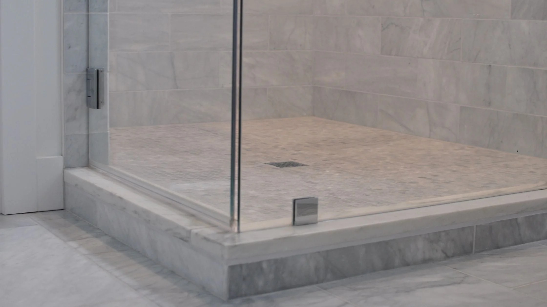 Shower Doors for Small Bathrooms: Sliding vs Swing