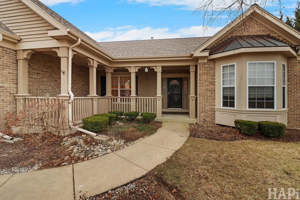 3203 Kendall Xing Johnsburg IL 60051 Realtor Com W960 H720.webp