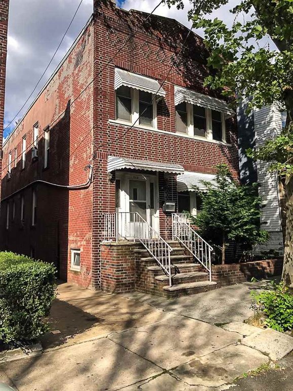 239 Grant Ave Jersey City Nj 07305 Zillow 525000 Sold on 050319 Zestimate.