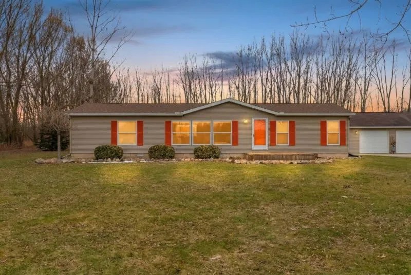2880 S Sandusky Rd Sandusky MI 48471 Realtor Com W1280 H960.webp