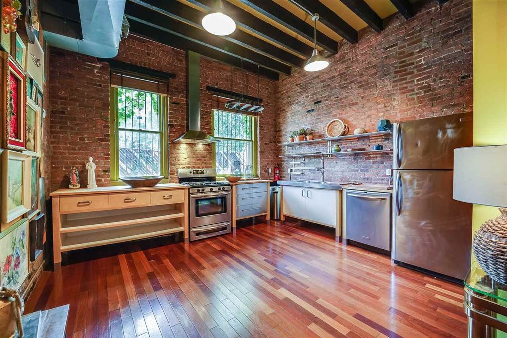 62 Congress St Jersey City Nj 07307 Realtor 