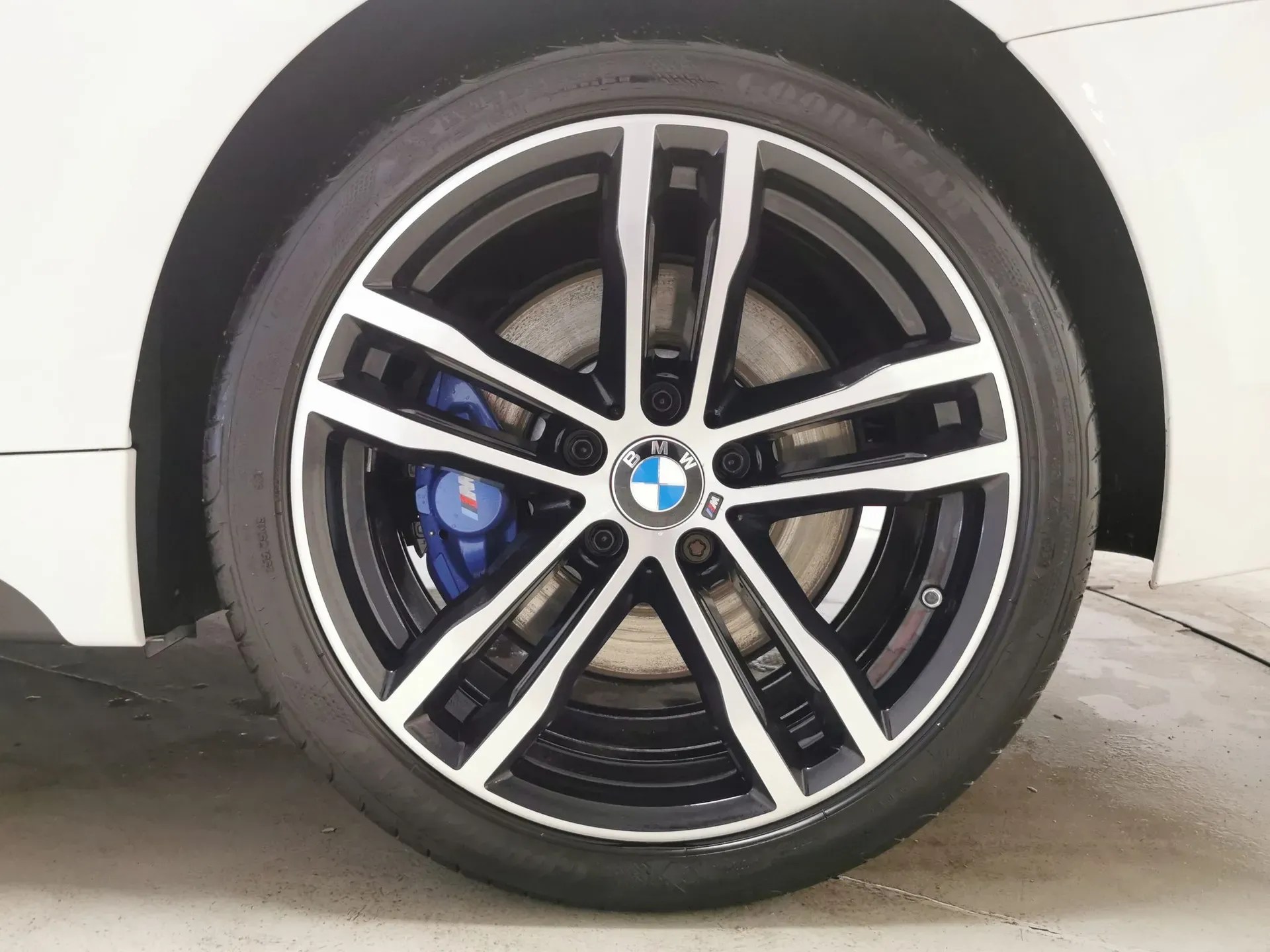 Bmw 4 series wheel