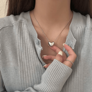 Vintage Love Heart Pendant Necklace for Women Trend Aesthetic Gold