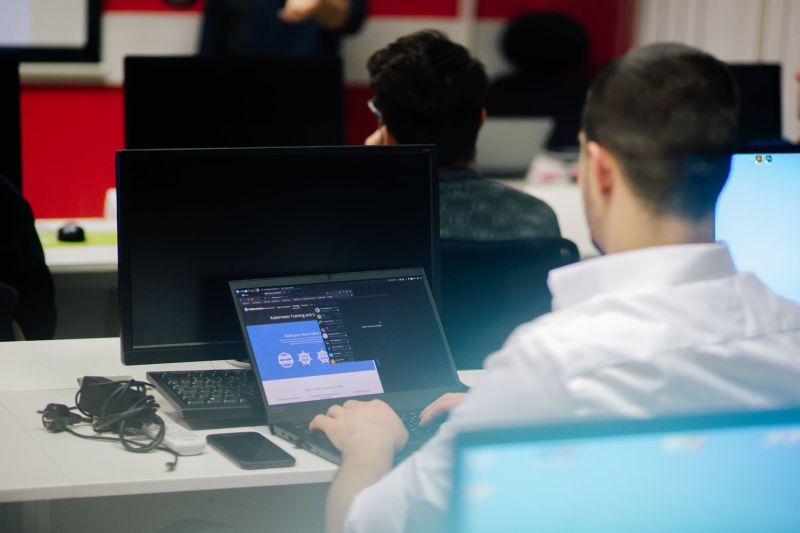 Insights The Devops And Kubernetes Fundamentals Training Kicks Off - Download Perfect City Design | Mobile