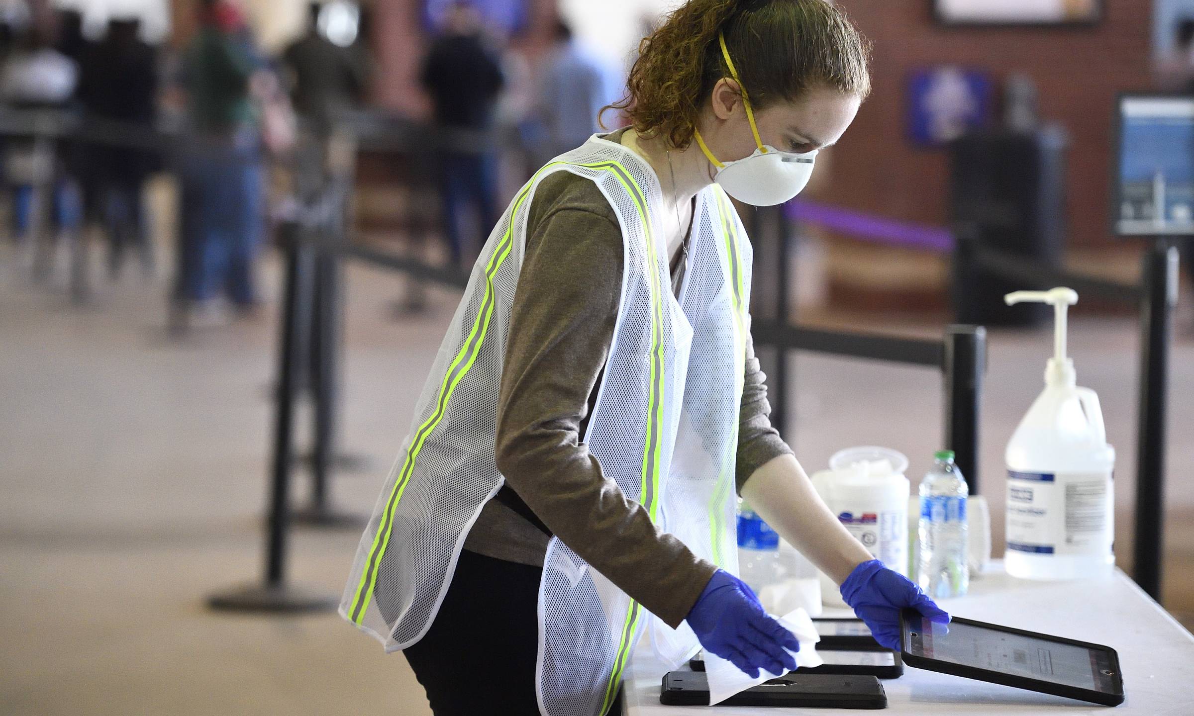 To see if you may be eligible, please email … Johns Hopkins Recruits Volunteers For M T Bank Stadium Mass Vaccination Site Hub