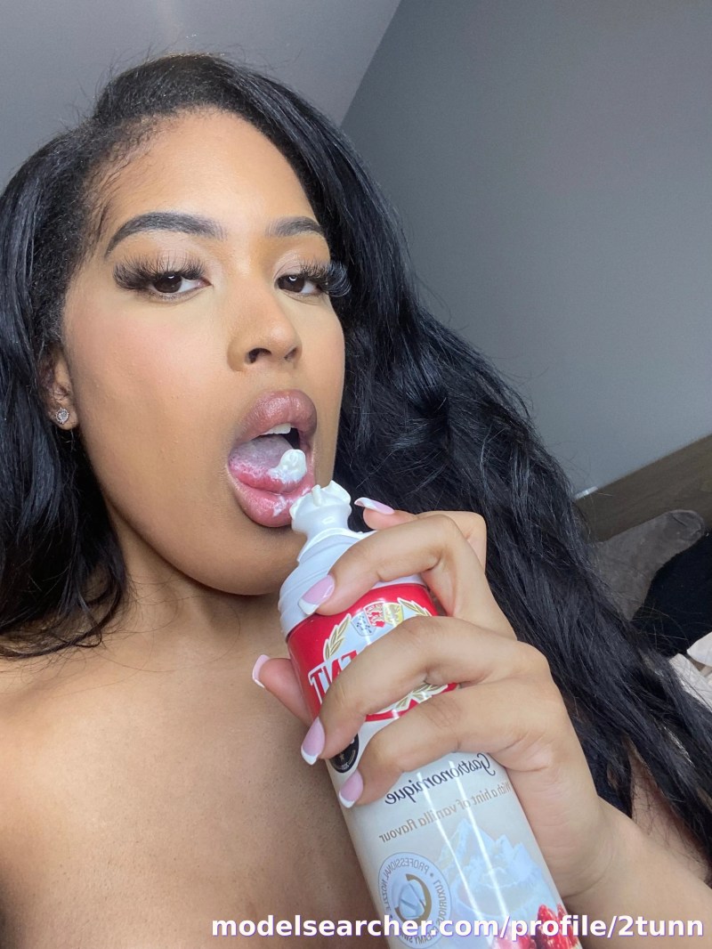 2TUN Spotlight #fapsearcheri1