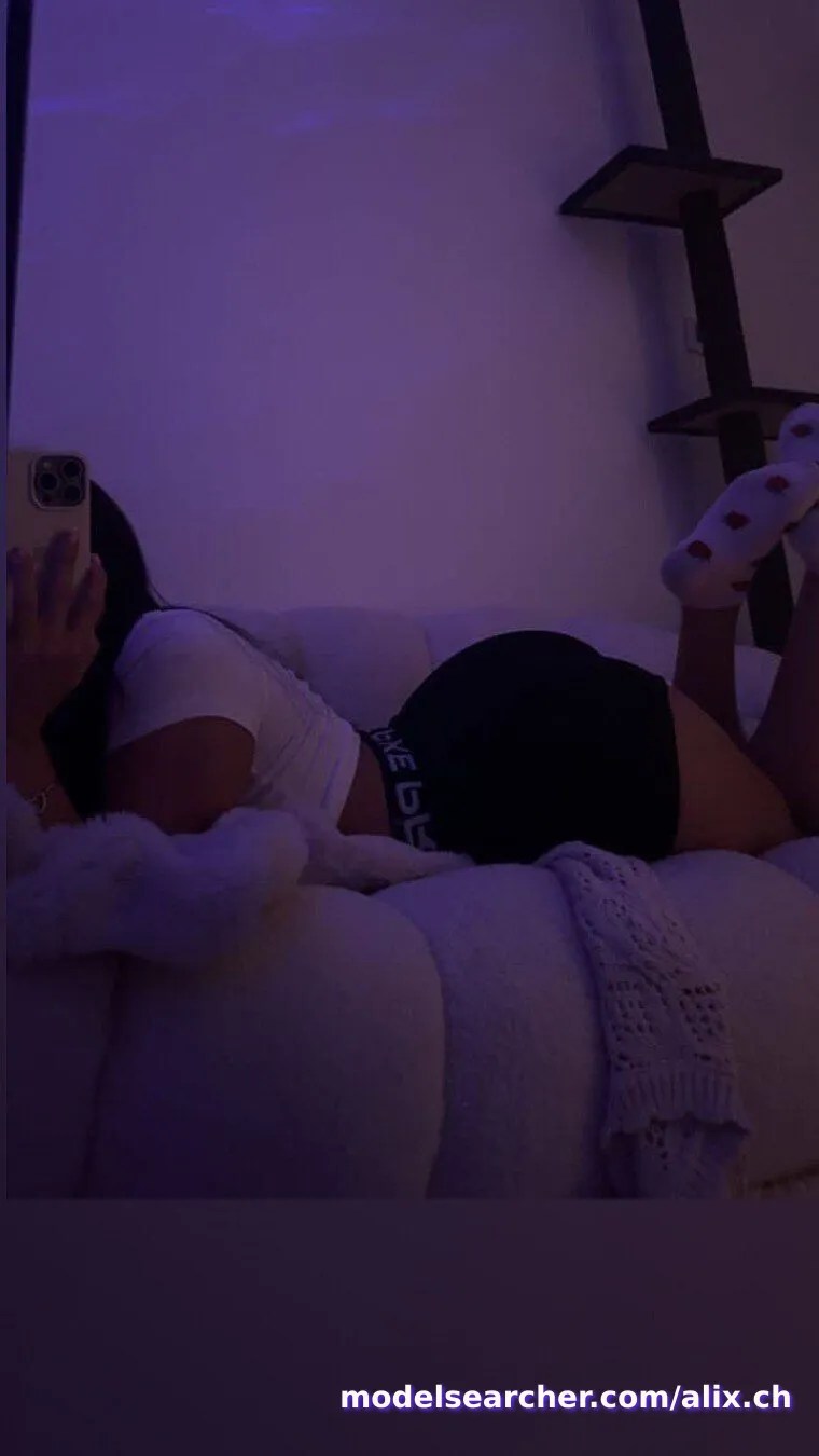 alix 😘 Spotlight #fapsearcheri6