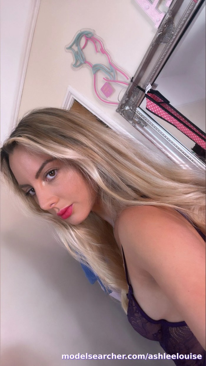 ashleelouise