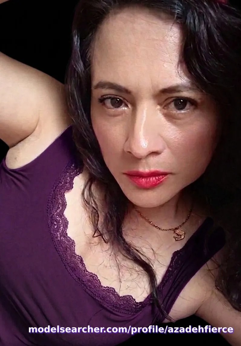 👑Azadeh Fierce LuX♏💜 Spotlight #fapsearcheri3