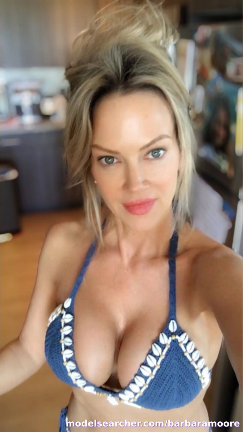 Barbara Moore Spotlight #fapsearcheri8