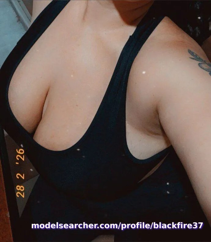 Sofi 😈 💥💦 Spotlight #fapsearcheri3