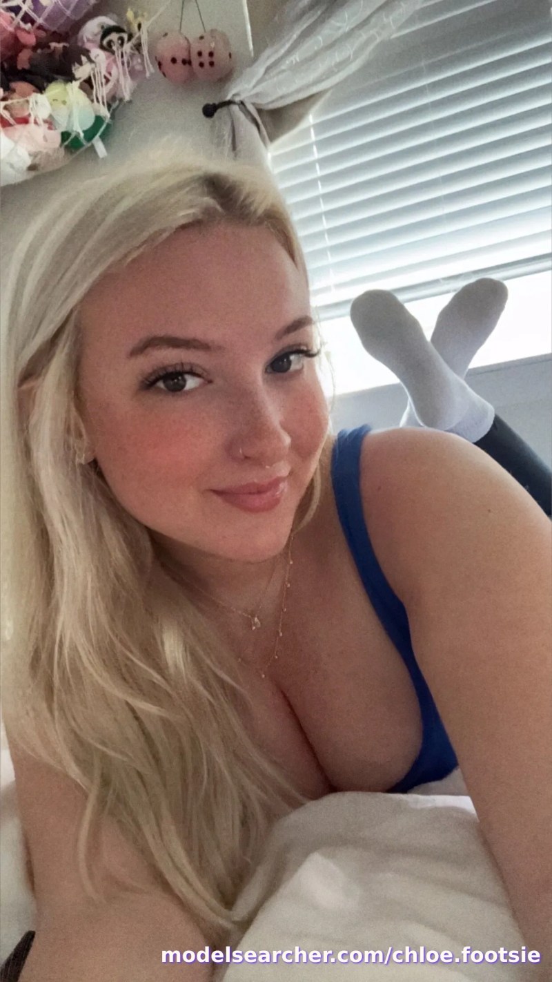 chloe.footsie Spotlight #fapsearcheri1