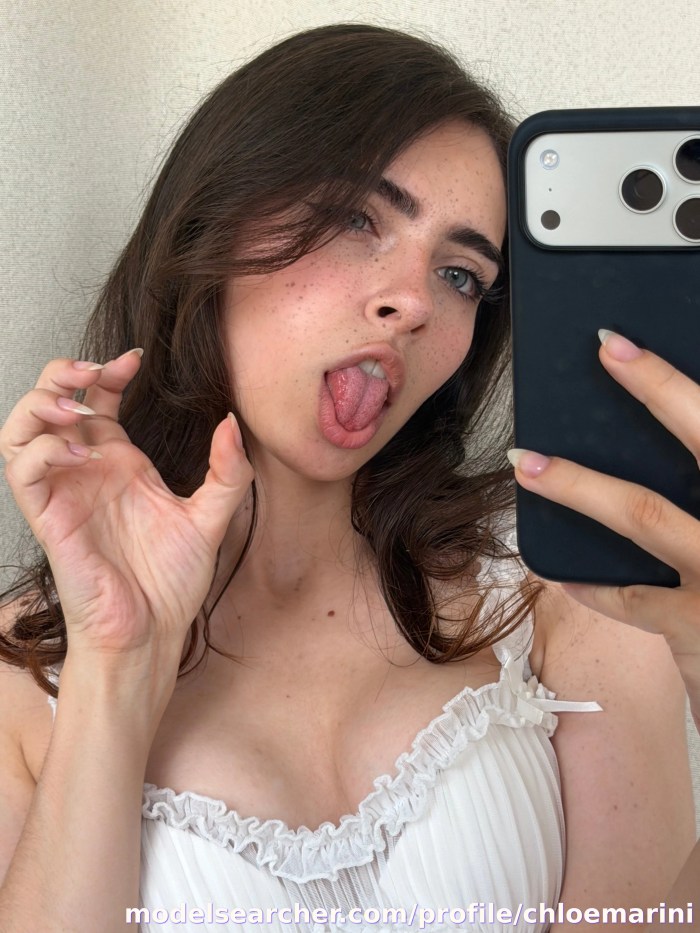chloemarini