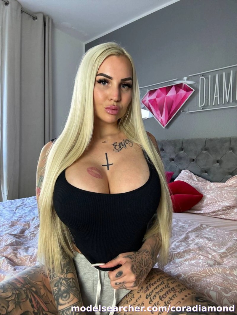 Cora Diamond Spotlight #fapsearcheri2