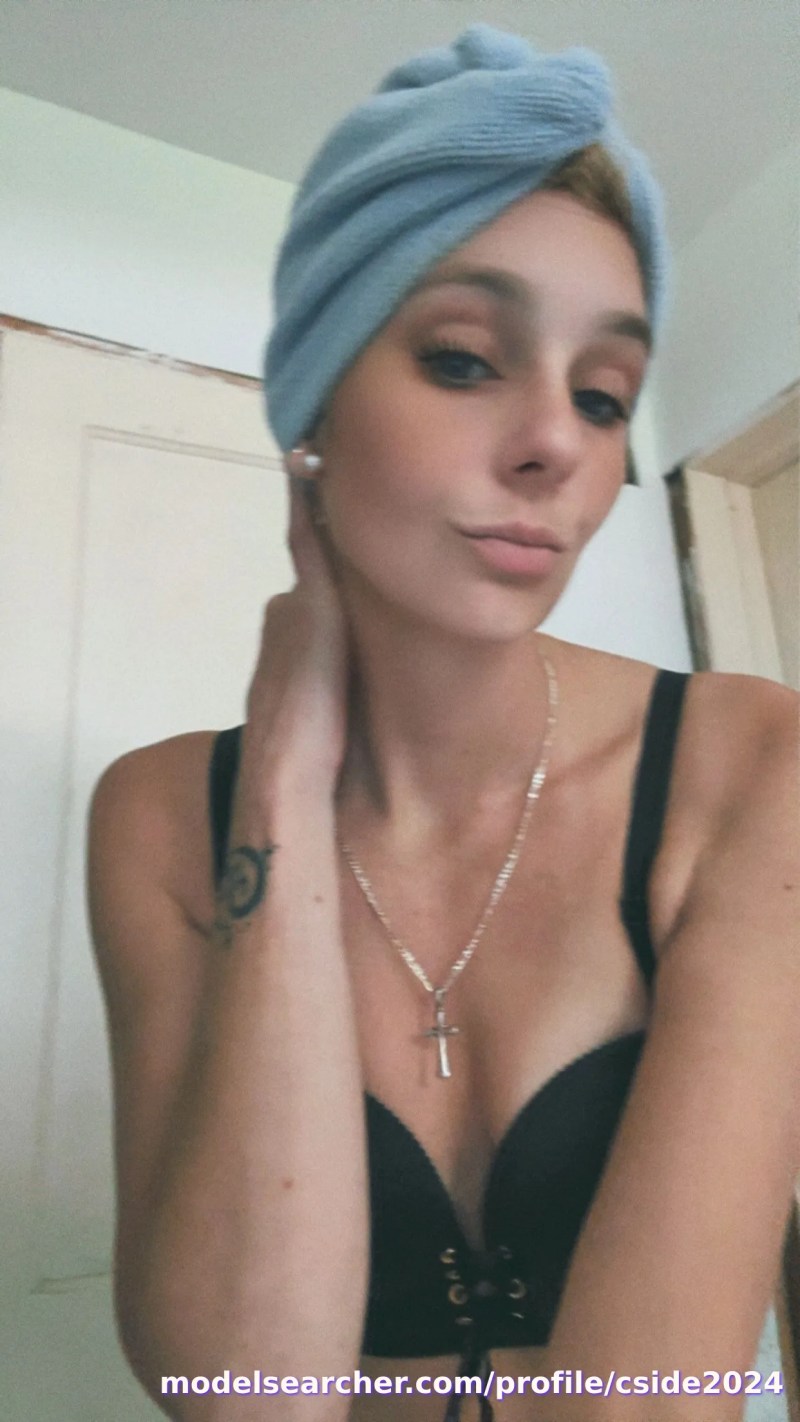 Carianne Spotlight #fapsearcheri1