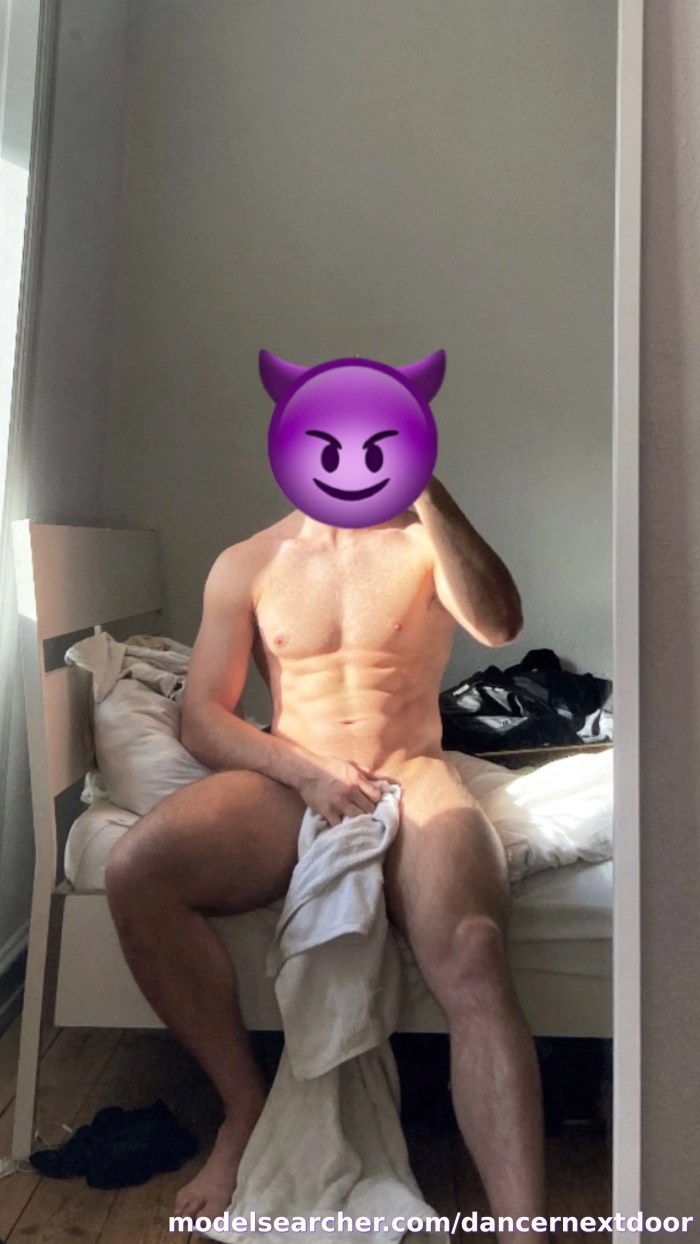 dancernextdoor